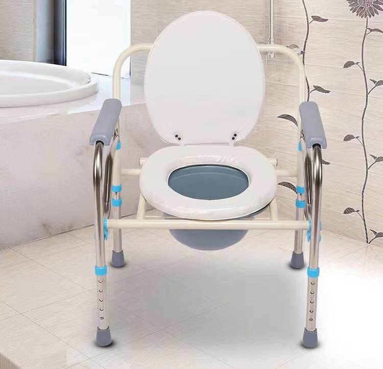 Lupum Medical Portable Electric Wheelchair CULTUS Cathedra cum situla patientes estote senes altitudo PRODUCTORIBILIS POLDING commode cathedra
