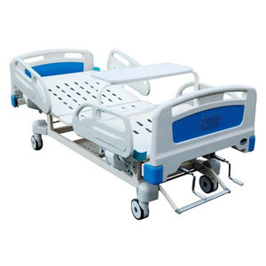 Hospitium Equipment Central Contrugatur II Cranks Ciceronis Hospitalis lectulo