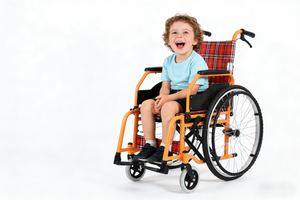 Custom Pediatric Wheelchair | Product Altitudo & Privatum Sedes Latitudo