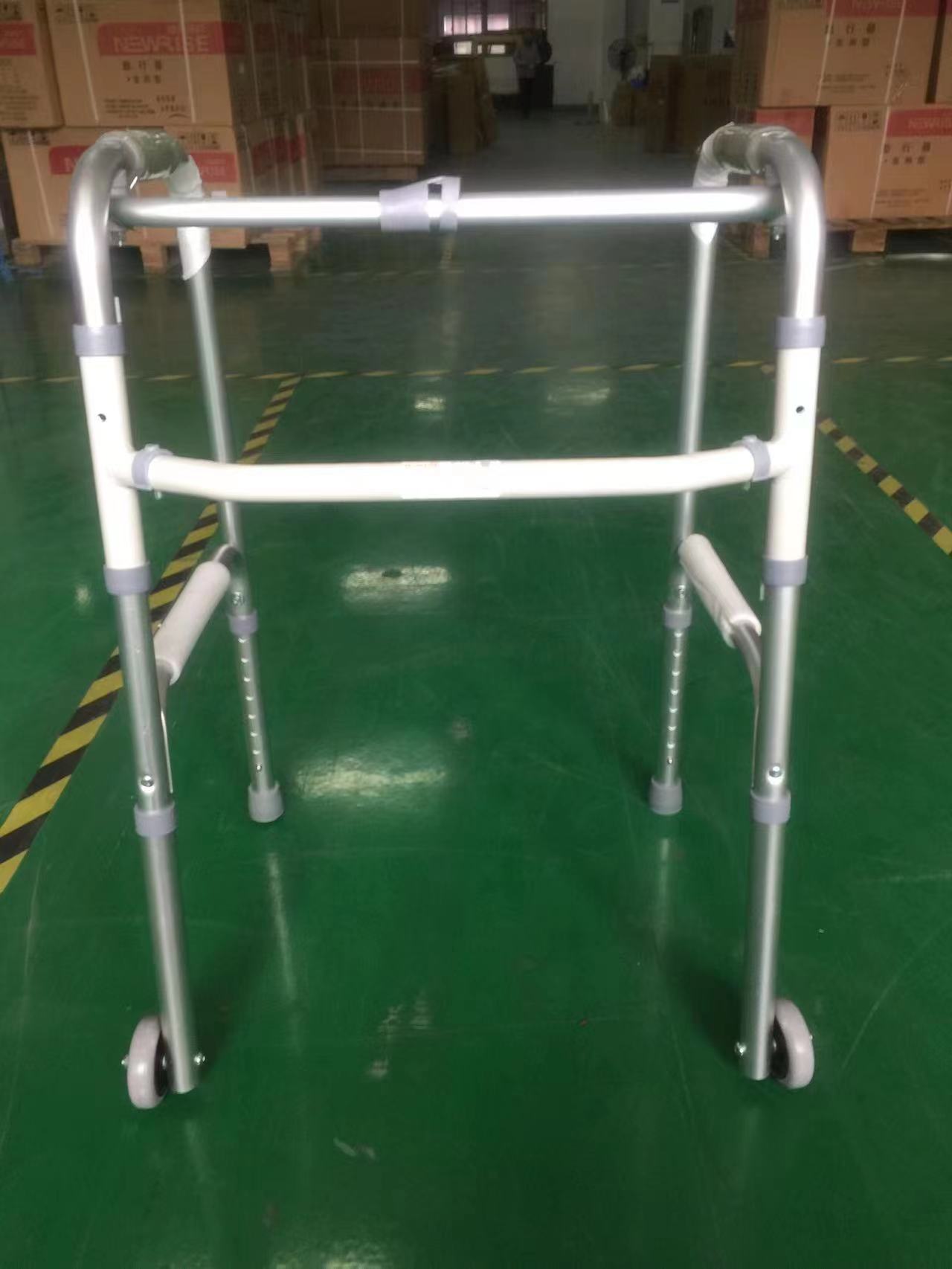 BME DCCCXII Aluminium Fullable Lightweight Walker cum rotae