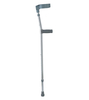 Innitatur cubito fusum fractum crus